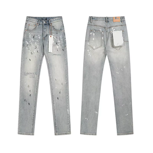 Vêtement pour homme, jean ample délavé, coupe slim avec des patchs colorés, détails en strass - Product Image 5