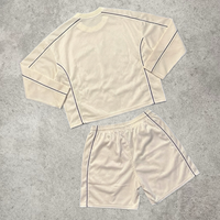 Ensemble deux pièces streetwear homme : T-shirt vintage surdimensionné à manches longues en maille et short, avec logo personnalisé – Style Blokecore