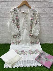 Conjunto de Túnica Elegante de Ropa India y Pakistaní de Primera Calidad, Bordada a Mano con Estampado Digital en el Dupatta, Mangas Elegantes - Product Image 3