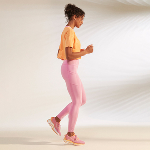 เสื้อครอปสตรีทเสื้อยืดผ้าฝ้าย100% เปิดไหล่โอเวอร์ไซส์พิมพ์ลายโลโก้ออกแบบได้ตามต้องการ - Product Image 6