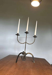 Candelabro de Metal de hierro forjado Vintage para tres velas elegante tipo de pie regalo de Navidad para el hogar - Product Image 4