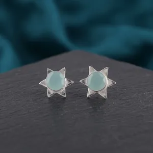 Boucles d'oreilles artisanales en chalcédoine aqua, serties d'argent sterling 925, pour femmes et filles. - Product Image 2