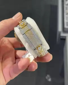 Reloj de diamantes de moissanita de primera calidad para hombre, reloj ostentoso totalmente helado con correa de acero inoxidable y diseño Hip Hop de lujo - Product Image 2