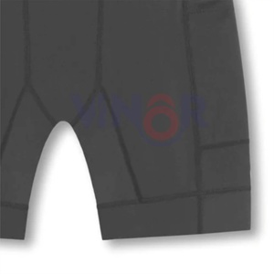 Vente en gros de nouveaux shorts d'été en coton pour hommes shorts de gym décontractés de musculation shorts amples de jogging en plein air fitness pour hommes courts de gym motif solide - Product Image 5