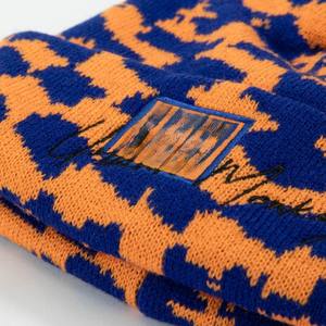 Bonnet d'hiver unisexe chaud avec logo personnalisé Bonnet en tricot OEM ODM Vêtements de sport d'extérieur décontractés Bonnet brodé Fourniture en gros Confortable - Product Image 3