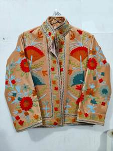 เสื้อแจ็คเก็ตผ้าขนสัตว์ปักลายซูซานีทรงสลิมฟิตสำหรับผู้ชาย ผลิตตามสั่ง สไตล์วินเทจ โบโฮ งานฝีมือ สำหรับร้านแฟชั่นบูติก - Product Image 3