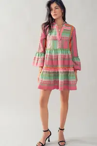 Vêtements d'été pour femmes Mini robe texturée monobloc en V pour événements en plein air et sorties décontractées Style parfait pour temps chaud - Product Image 4