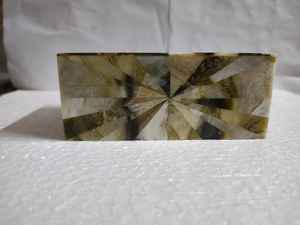 Caja de resina de estilo práctico y vibrante Color brillante con técnica pulida de diseño dinámico Sunburst para una decoración alegre - Product Image 4