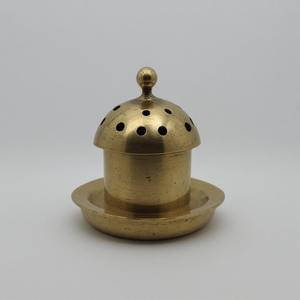 Ensemble de brûleur à encens en laiton classique, design moderne et antique, œuvre d'art traditionnelle, finition polie antique royale, aromatique - Product Image 3