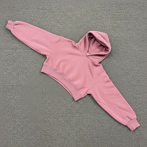 Crop top avec capuche et crop top tendance pour femmes, dernier design, crop tops à capuche respirants, vêtements de sport pour femmes, sweats à capuche pour femmes - Product Image 4