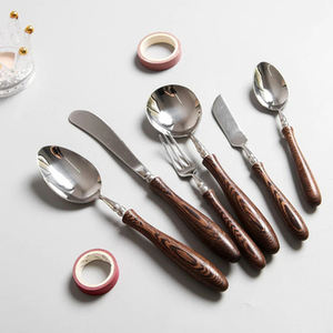 Couverts en métal Ensemble de couverts en acier inoxydable Cuillère Fourchette Couteau Ustensiles de cuisine pour la maison Hôtel Restaurant Vaisselle Cuillère de mariage idéale - Product Image 5