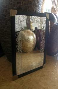 Miroir mural décoratif en bois massif pour votre maison. Utilisation en chambre à coucher, salon et appartement - Product Image 3