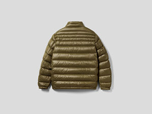 Chaqueta de Plumón para Hombre de Alta Calidad al por Mayor, Diseño Personalizado, Cortavientos, Nailon y Poliéster con Capucha y Cuello Alto, Tela de Lona para Invierno - Product Image 2