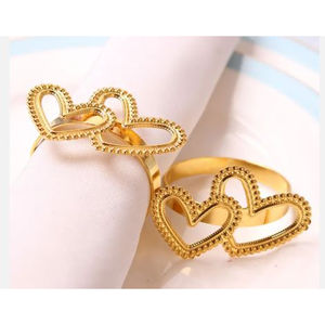 Rond de serviette en or à double cœur Porte-mouchoirs décoratifs pour la vaisselle pour la maison et l'hôtel au prix le plus bas - Product Image 1