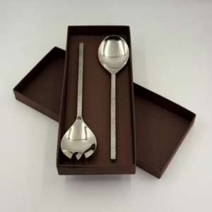 Servidores de Ensalada Decorativos de Metal con Diseño Único, Servidor de Acero Inoxidable con Acabado Pulido y Mango con Relieve - Product Image 6