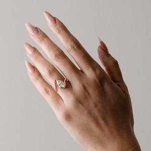 Ensemble de bagues de fiançailles Marquise Solitaire de haute qualité Moissanite 14K Gold Wedding Jewelry Lab Grown Diamond Bulk Supplier - Product Image 1