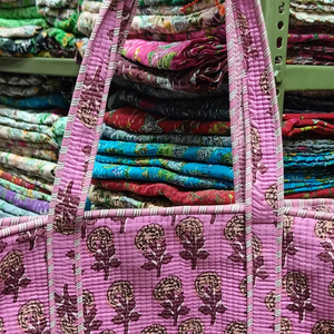 À volants matelassé coton grand sac fourre-tout écologique durable robuste épicerie à la main Vintage bloc imprimé Boho - Product Image 1