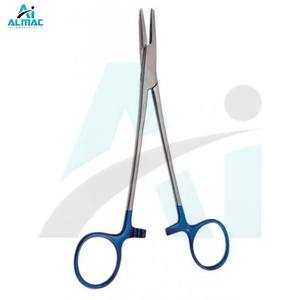 Portaagujas ALMAC Lawrance hecho de acero inoxidable diseñado para un control preciso de la aguja durante procedimientos quirúrgicos y médicos - Product Image 1