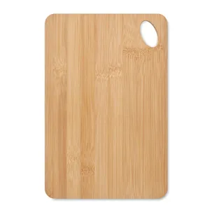 Planche à découper en bambou durable BEMGA de grande taille pour une expérience de découpe haut de gamme - Product Image 3