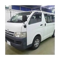 2019 2020 2021 2022 2023 2024 LHD Toyotas Hiace Année personnalisée Sièges d'autobus de luxe Toyota Hiace Van à toit élevé d'occasion Hiace