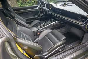 2023 911 Turbo S ~3 500 milles, moteur 6 cylindres en ligne biturbo de 640 ch, transmission intégrale, très bien équipé, non modifié - Product Image 4