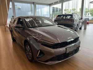 Vehículo Familiar Compacto Sedán de 4 Puertas y 5 Asientos, Motor 1.5L IVT, Gasolina, Año 2026, en Perfecto Estado, Listo para Enviar - Product Image 4