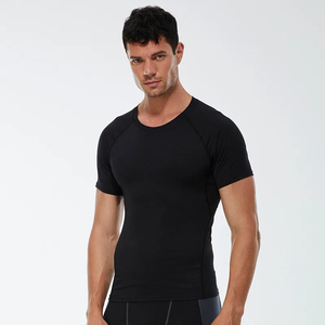 Vente en gros de Rash Guard à manches courtes Performance extrême Vêtements de compression à séchage rapide Anti-UV Respirant UPF50 Prix bas - Product Image 2