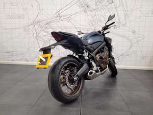 Disponible CB650Rn (Motocicleta) Nueva - Product Image 3