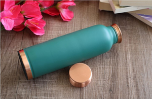 Bouteille en cuivre faite à la main de haute qualité pour la maison et le bureau Débit d'eau potable direct Fournisseur indien en gros - Product Image 6