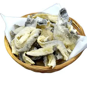 Spuntino croccante di vendita caldo spuntino dietetico di pelle di pesce fritto snack di pesce essiccato salato di pelle di pollack Akina