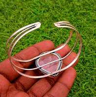 Bracelet de manchette réglable en argent sterling 925 pierre précieuse de quartz rose pour la guérison et le bracelet fin anti-anxiété