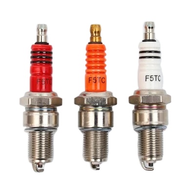 Оптовая продажа, высококачественные автозапчасти, детали двигателя, Свеча зажигания мотоцикла, подходит для универсального