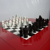 Table de jeu ancienne en acajou peinte, ensemble de table d'échecs fabriqué à Jepara, Java centrale, Indonésie, pour meubles de style français