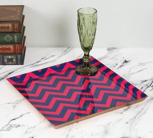 ถาดเสิร์ฟทรงสี่เหลี่ยมลายซิกแซกหนาพร้อมผิวมันดีไซน์ทันสมัยเหมาะสำหรับใช้เป็นของขวัญในการตกแต่งและรับประทานอาหาร - Product Image 2