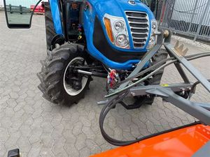 Tracteurs de jardin Diesel 4x4 mini LS 2S Workmaster en excellent état avec chargeur - Product Image 5
