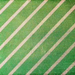 Papel Repujado con Patrones Plateados, Paquete de 25 Hojas - Product Image 1