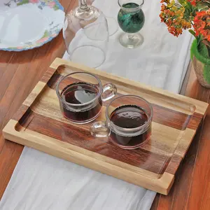 Bandeja rectangular de madera para servir, hecha a mano con madera maciza natural con un acabado pulido suave, ideal para una mesa de comedor elegante. - Product Image 6