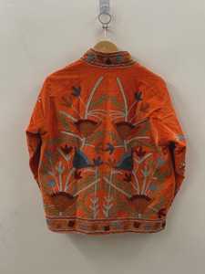 Veste courte en velours brodée Suzani, veste d'extérieur tendance, blazer en velours, veste unisexe, cadeau pour femme, boléro de mariée - Product Image 4