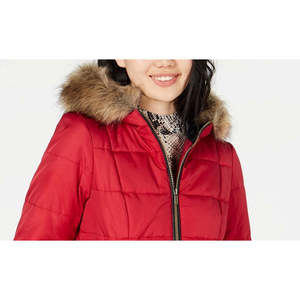 Piumino Corto Rosa da Bambina Celebrity con Cappuccio Bordato in Pelliccia Sintetica, Antivento, Imbottito in Cotone, Taglia S - Ideale per Inverno e Primavera - Product Image 2