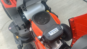 Achetez une tondeuse autoportée Husqvarna TC22OT 42 pouces neuve/d'occasion, 22 ch VTwin - Product Image 2