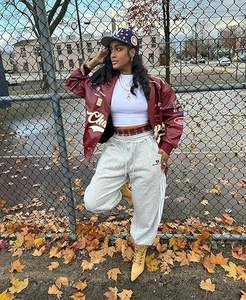 แจ็คเก็ตวาร์ซิตี้สุดฮิต คุณภาพสูง ทันสมัย ผลิตจากผ้าขนสัตว์/หนัง แจ็คเก็ตวาร์ซิตี้หนัง รุ่นปี 2024 - Product Image 6