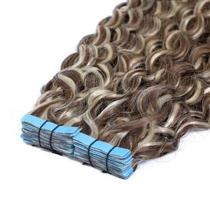 อินเดียน เรมี เจอร์รี่ เคอร์ลี่ เทปต่อผม 8 นิ้ว สีน้ำตาลอบเชยและสีบลอนด์แซนดี้ - Product Image 3
