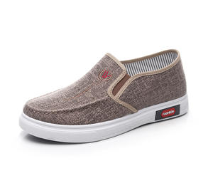 Baskets de marche en gros pour toutes les saisons – Vente chaude – Chaussures décontractées basses – Design simple et tendance – Baskets pour usage quotidien - Product Image 1