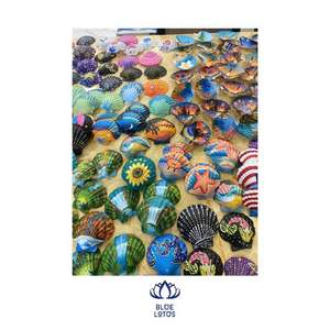 Diseños hechos a mano de conchas marinas conchas vieiras naturales coloridas en diferentes diseños de Loto Azul en Vietnam/Hani - Product Image 1