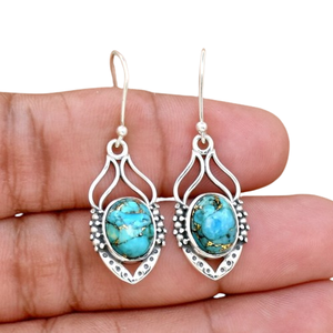 Boucles d'oreilles pendantes faites à la main en argent sterling 925 plaqué or avec pierre précieuse turquoise naturelle, bijoux pour femmes indiennes, tendance pour les fêtes - Product Image 1