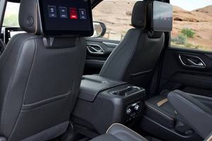 EXTREMADAMENTE LIMPIO, GM-C YUKON XL AT4 2022, 4WD, MOTOR V8 DE 6.2L, ALTAMENTE EQUIPADO, LISTO PARA ENVIAR - Product Image 4