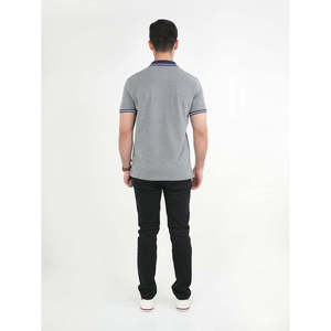 Polo personnalisé THUYET confortable et décontracté en jersey respirant brodé, motifs unis, tailles jusqu'au 6XL - Product Image 4