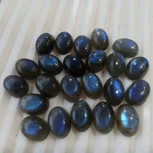 Pierre précieuse cabochon en labradorite naturelle de forme ovale, lisse et brillante, de haute qualité, en vrac, pour bijoux de mariage, sculpture - Product Image 6