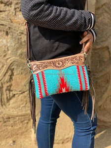 Recién llegado, manta de sillín azteca, bolso de cuero, bolso de mano de cuero con flecos, bolso cruzado de estilo occidental - Product Image 2