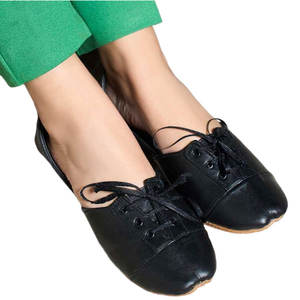 Brogues pour femmes de haute qualité en gros, taille et couleur personnalisées, légers, en cuir véritable - Product Image 1